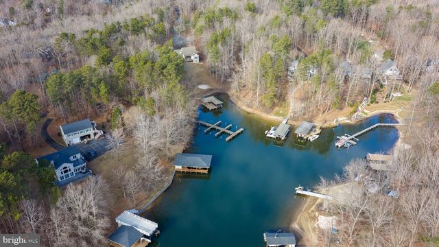 2318 WATERSIDE DR, Bumpass, VA 23024