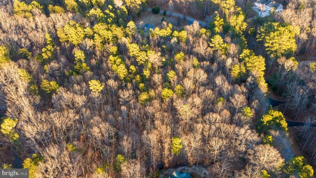 2318 WATERSIDE DR, Bumpass, VA 23024