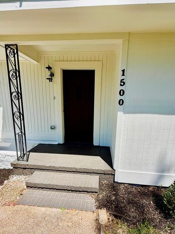 1500 28th Place, Phenix City, AL 36867