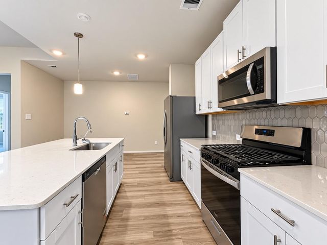 17795 Mill Manor Drive, Conroe, TX 77316