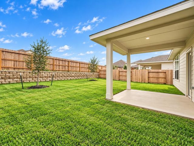 17795 Mill Manor Drive, Conroe, TX 77316