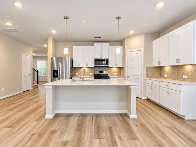 17795 Mill Manor Drive, Conroe, TX 77316