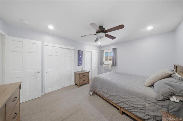 205 Edmunton Drive h18, North Babylon, NY 11703