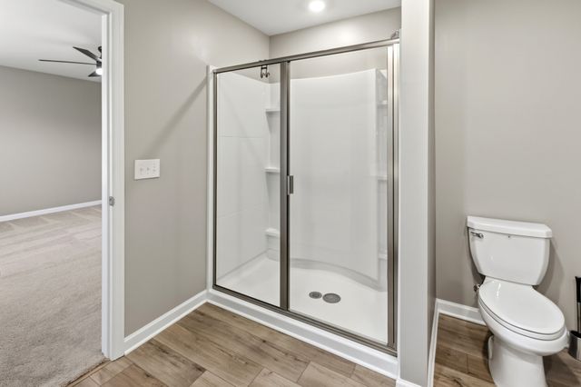 3342 Steadman St, Columbia, TN 38401