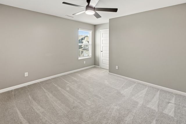 3342 Steadman St, Columbia, TN 38401