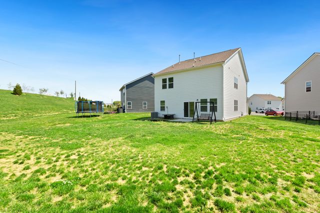 3342 Steadman St, Columbia, TN 38401