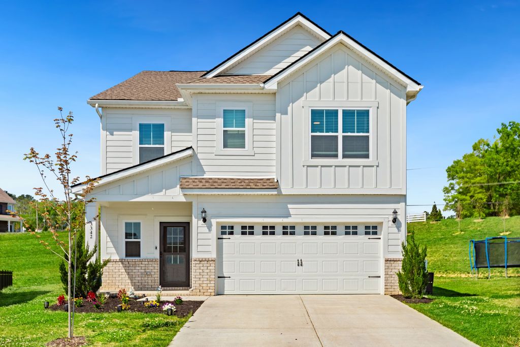 3342 Steadman St, Columbia, TN 38401