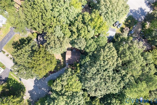 8504 Claypool Rd, North Chesterfield, VA 23236