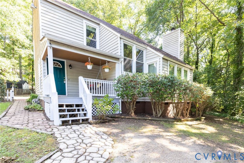 8504 Claypool Rd, North Chesterfield, VA 23236
