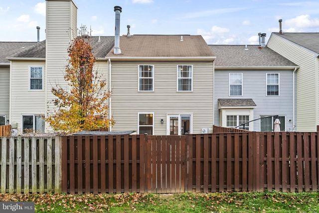 1989 BOWLINE LOOP, Woodbridge, VA 22192