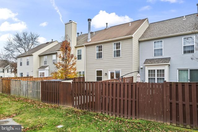 1989 BOWLINE LOOP, Woodbridge, VA 22192