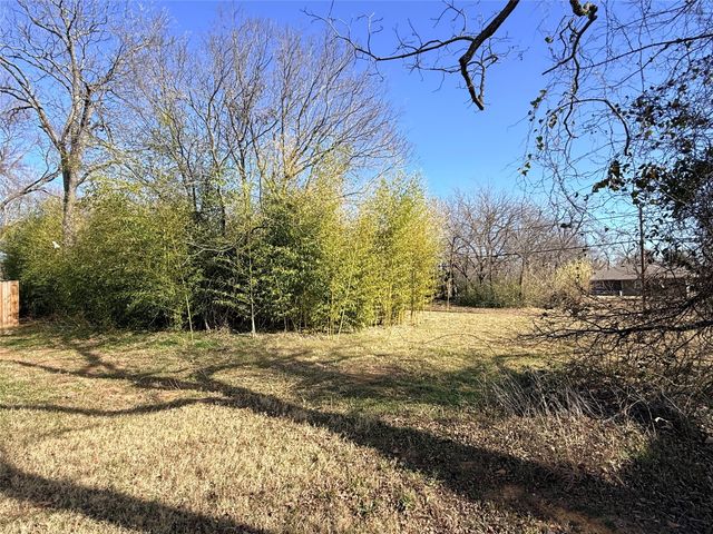 501 W Walker Street, Denison, TX 75020