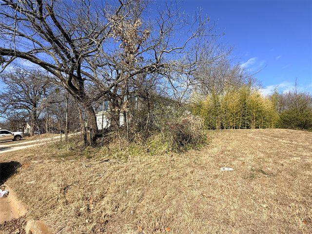 501 W Walker Street, Denison, TX 75020