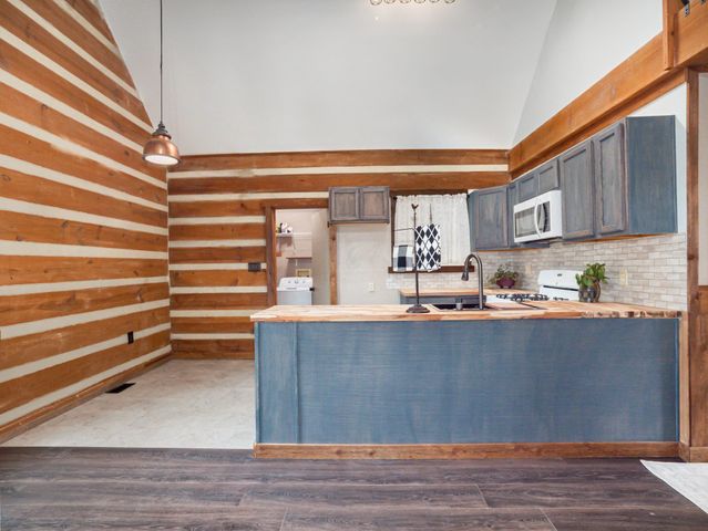 5460 US 64 Highway, Rutherfordton, NC 28139