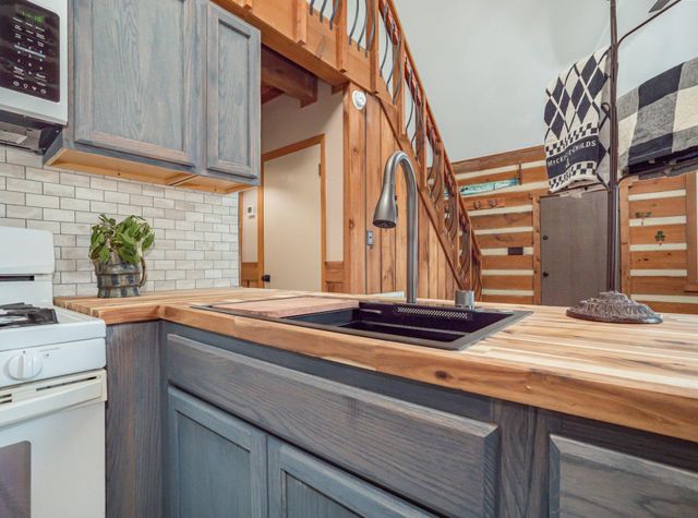 5460 US 64 Highway, Rutherfordton, NC 28139