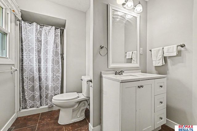 11601 S 37 Street, Bellevue, NE 68123