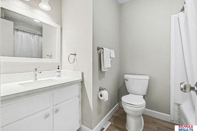 11601 S 37 Street, Bellevue, NE 68123