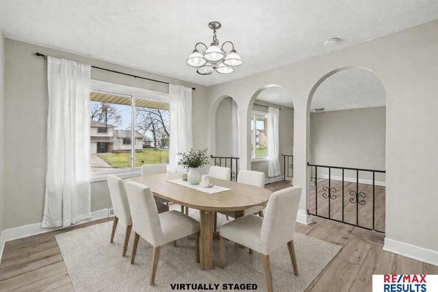 11601 S 37 Street, Bellevue, NE 68123