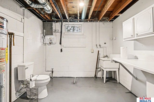 11601 S 37 Street, Bellevue, NE 68123