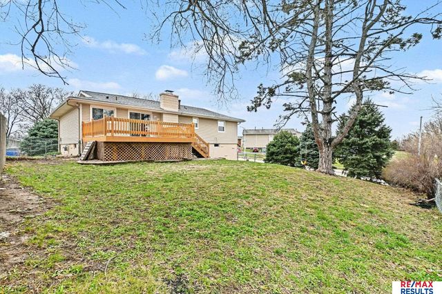 11601 S 37 Street, Bellevue, NE 68123