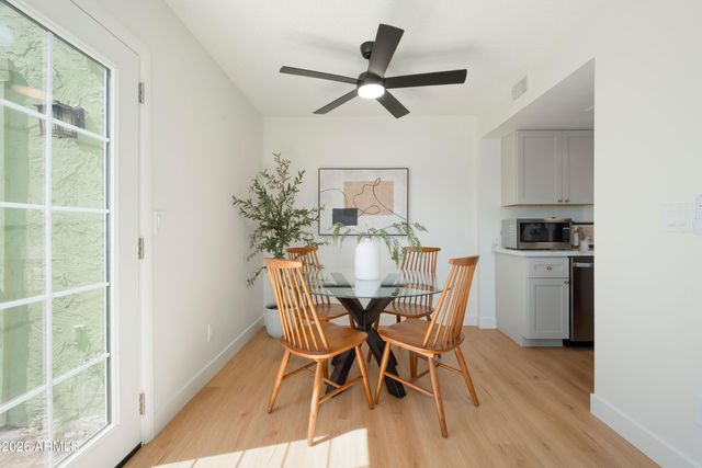 10201 N 8TH Place A, Phoenix, AZ 85020