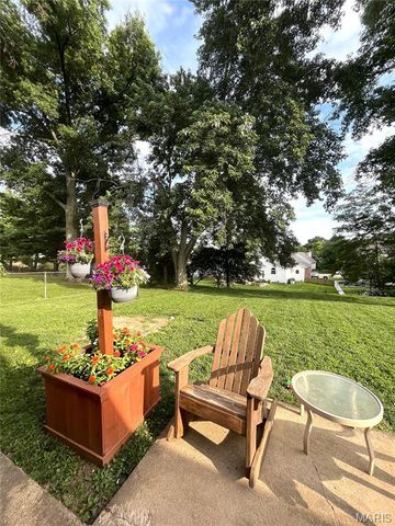 732 Woodrun Drive, Ballwin, MO 63021