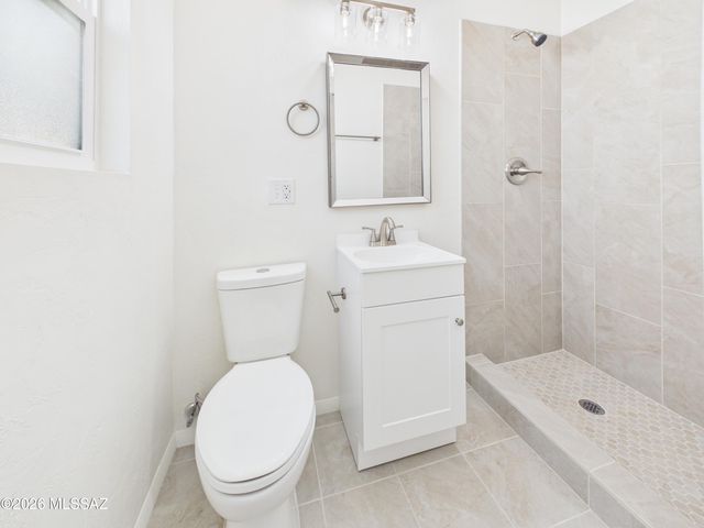 5701 E 3rd Street, Tucson, AZ 85711