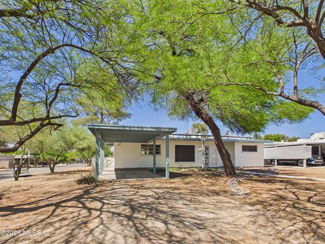 5701 E 3rd Street, Tucson, AZ 85711