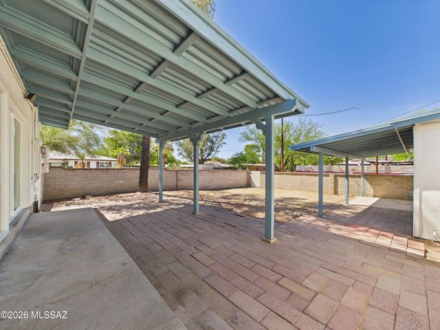 5701 E 3rd Street, Tucson, AZ 85711