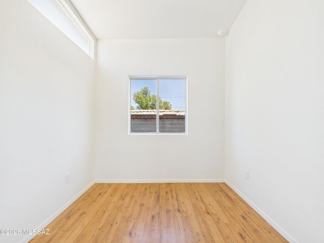5701 E 3rd Street, Tucson, AZ 85711