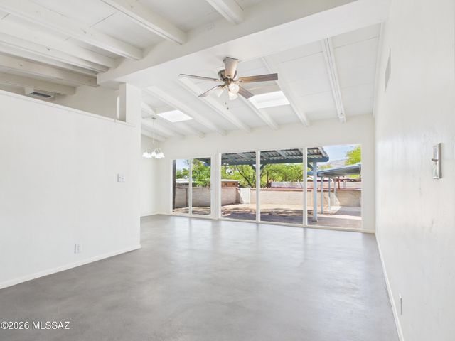 5701 E 3rd Street, Tucson, AZ 85711