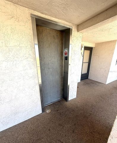 102 CAPRI ISLES BOULEVARD 306, Venice, FL 34292