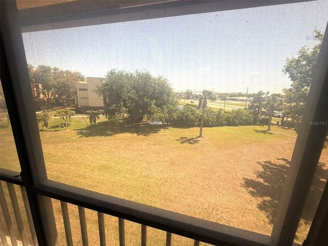 102 CAPRI ISLES BOULEVARD 306, Venice, FL 34292