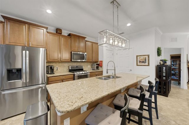 100 CASTELLON COURT, Davenport, FL 33837