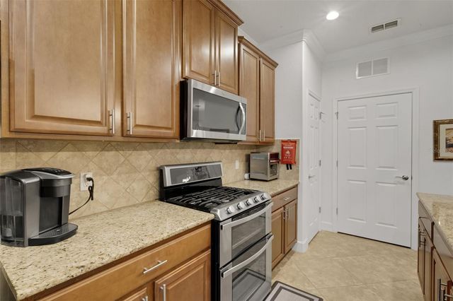 100 CASTELLON COURT, Davenport, FL 33837
