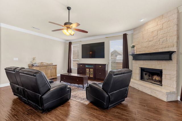 8909 County Road 915, Godley, TX 76044