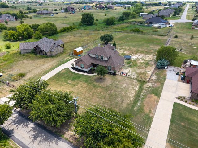 8909 County Road 915, Godley, TX 76044