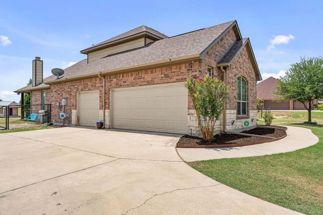 8909 County Road 915, Godley, TX 76044