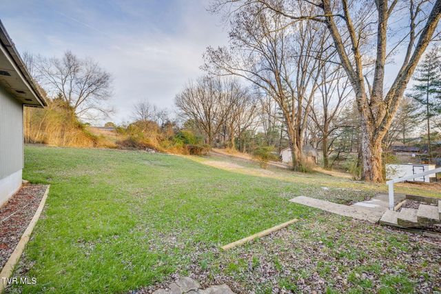133 Pinehurst Drive, Kingsport, TN 37660