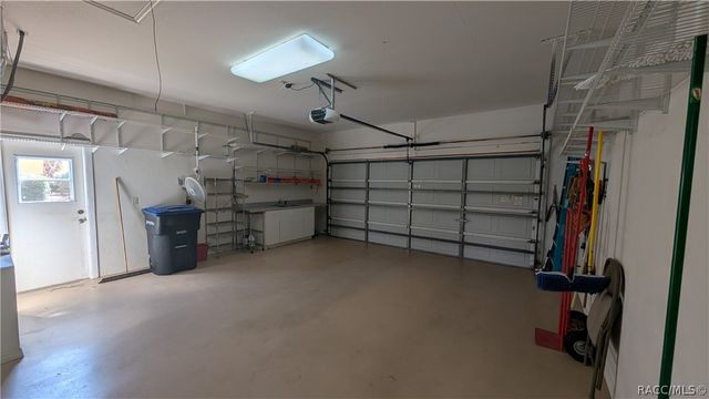 174 W Romany Loop, Beverly Hills, FL 34465