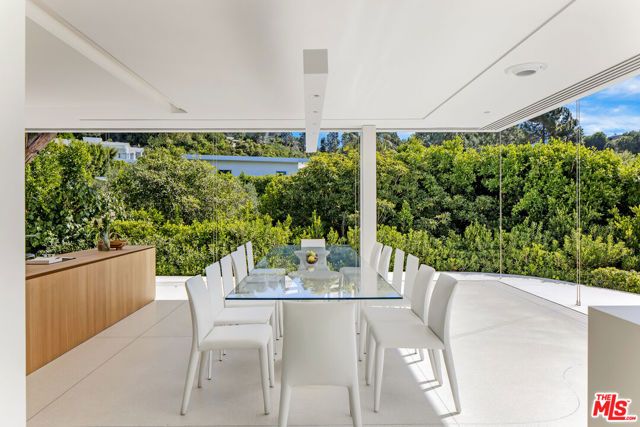 510 Arkell Drive, Beverly Hills, CA 90210