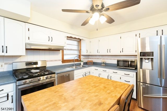 930 Cushing Pl, Plainfield City, NJ 07062