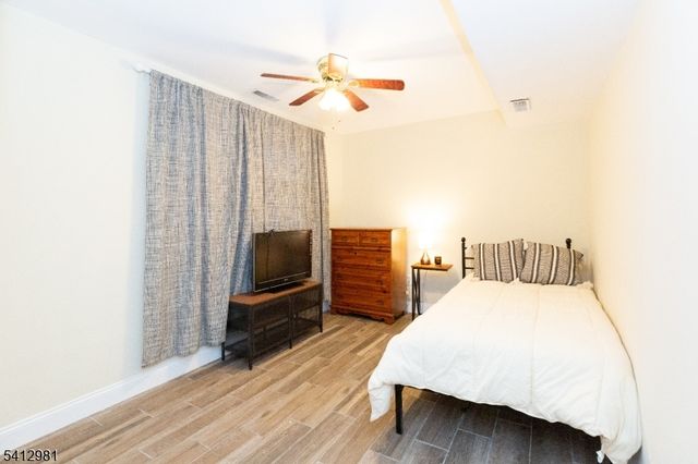 930 Cushing Pl, Plainfield City, NJ 07062