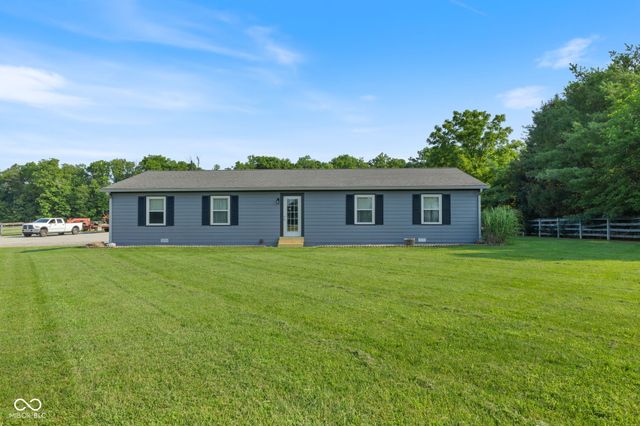 6919 E Us Highway 36, Bainbridge, IN 46105