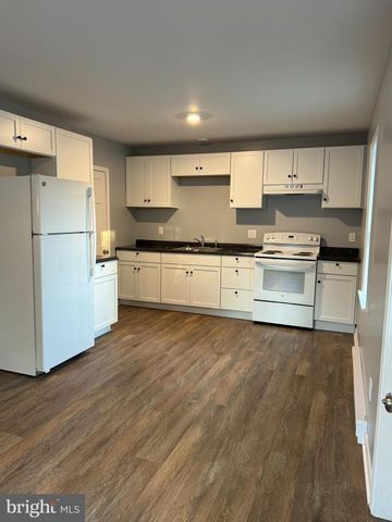 9947 CROSSFIELD RD, Hagerstown, MD 21740