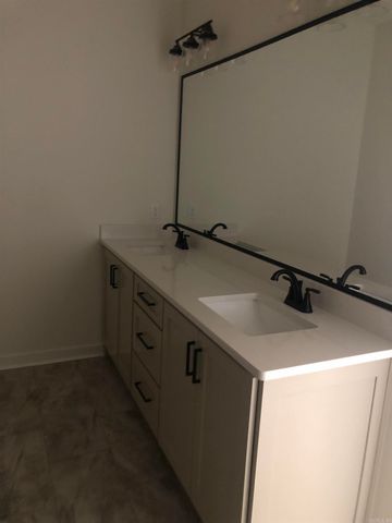 4061 Creek Top, Bauxite, AR 72011