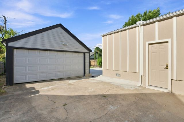 2124 E 19th Street, Tulsa, OK 74104