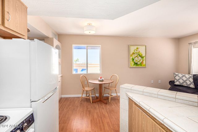 12221 W BELL Road 362, Surprise, AZ 85378