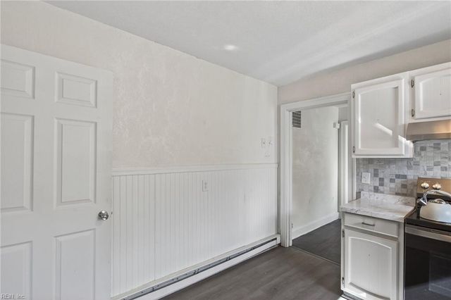 711 Brook AVE, Suffolk, VA 23434