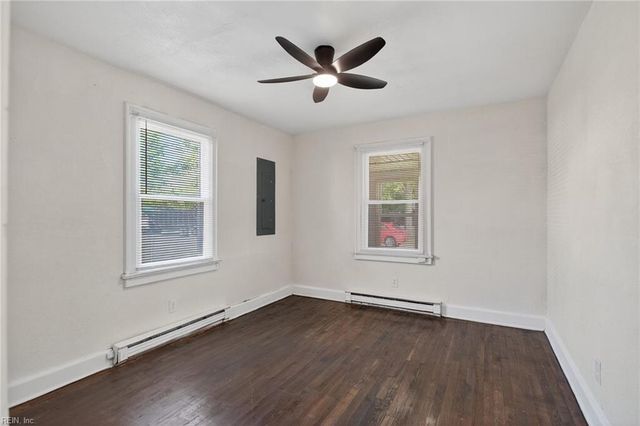 711 Brook AVE, Suffolk, VA 23434